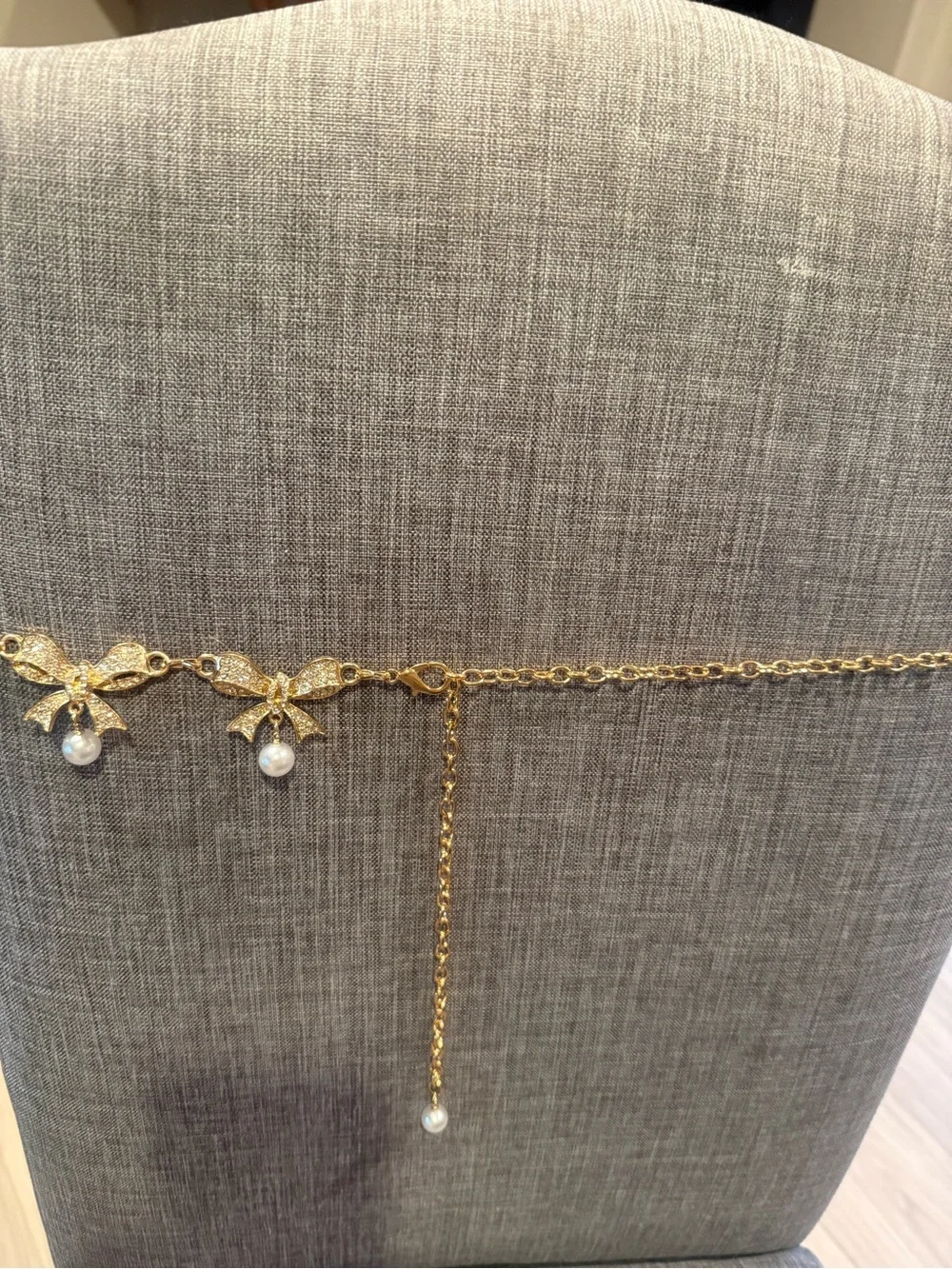 N/A delicate gold